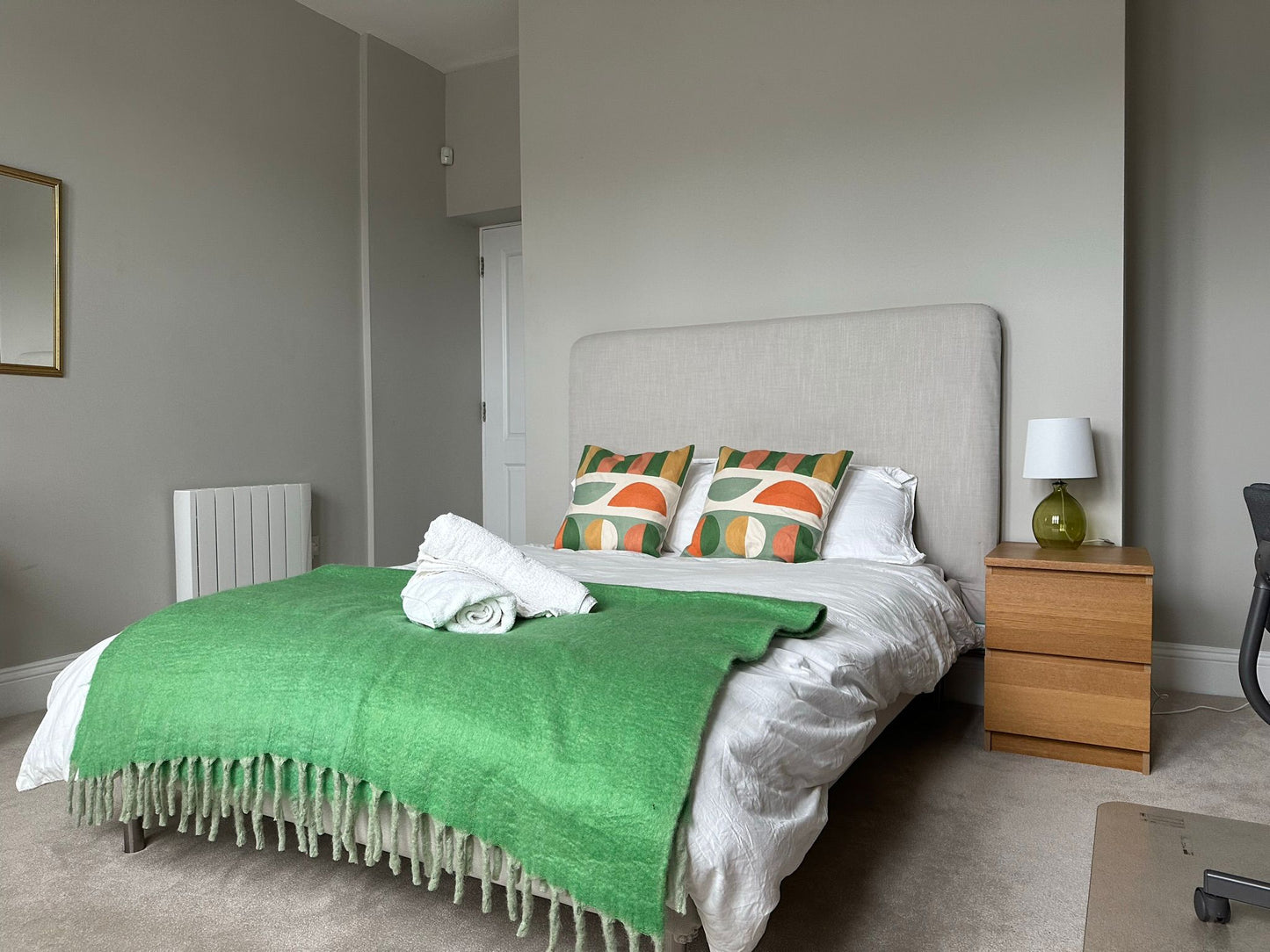 8 The Cathedrals, Durham