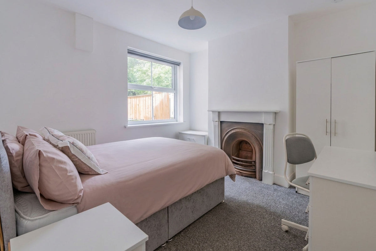 164a Gilesgate, Durham