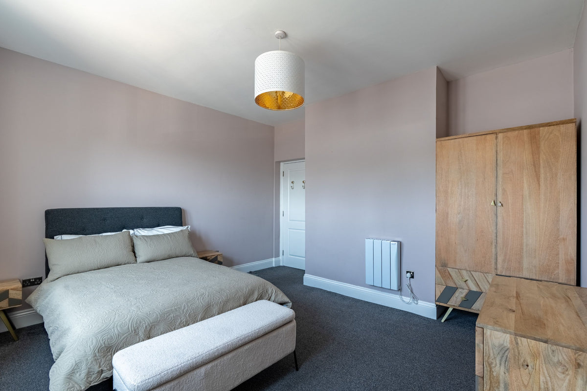 12 The Cathedrals, Durham