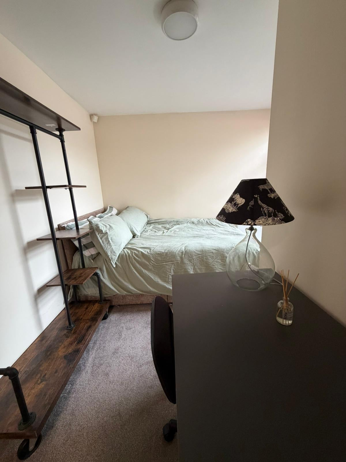 Spacious 2-Bed, 2-Bath Student Flat in Durham – 1 Finney Court 宽敞两卧两卫学生公寓，步行至杜伦大学 – 1 Finney Court