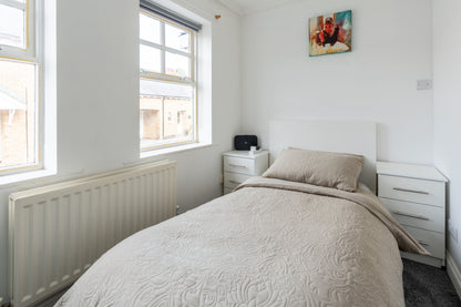 3 St. Giles Close, Durham, Ex - Bills
