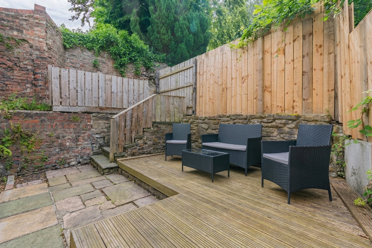 164a Gilesgate, Durham - Ex - Bills
