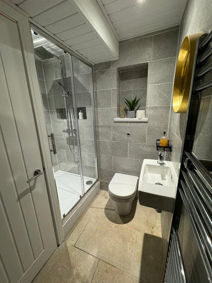 4 The Cathedrals, Durham