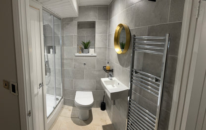 4 The Cathedrals, Durham