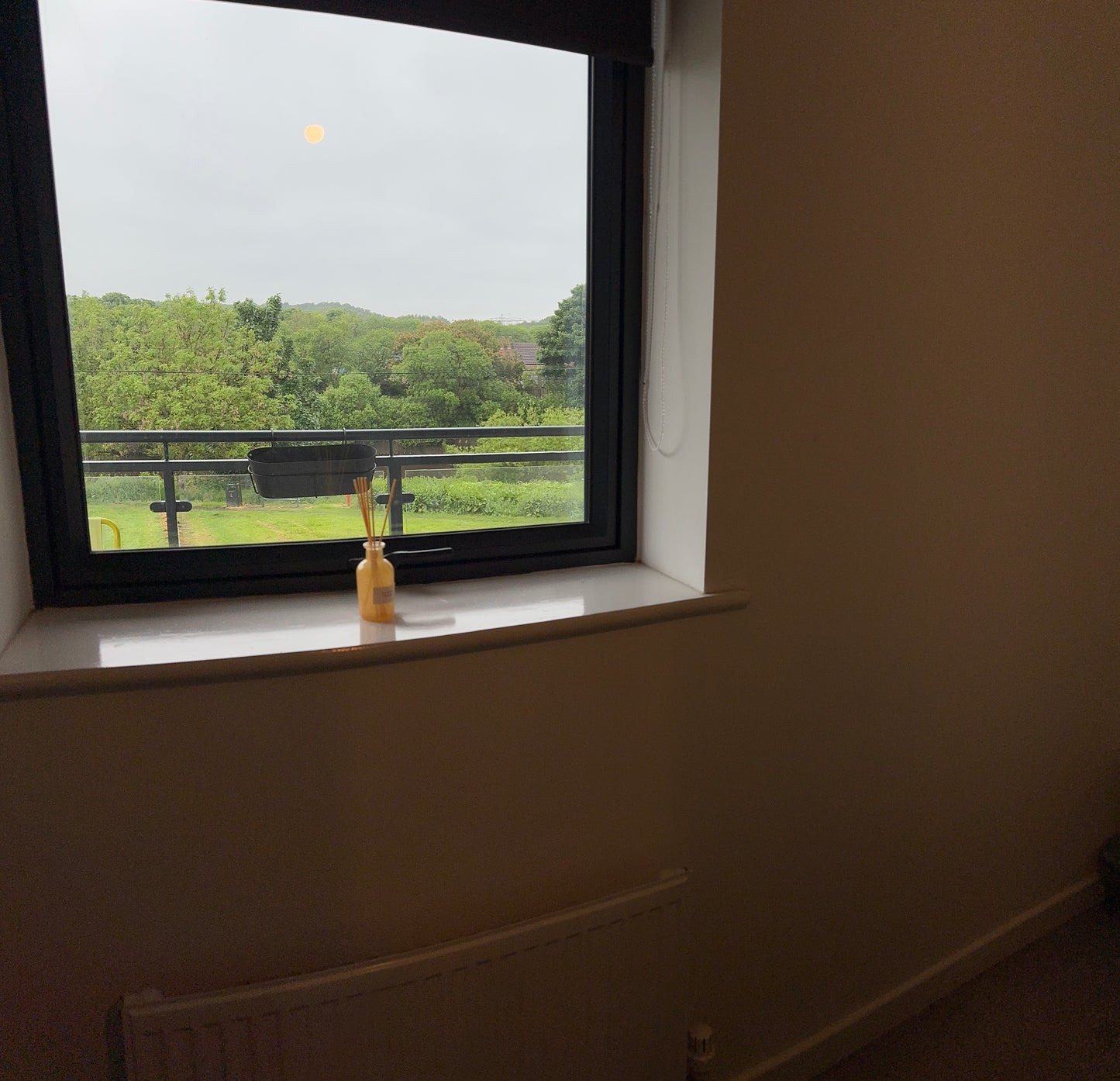 35 Edmunds Vale 2 Bed 2 Bath ｜全新装修现代河景公寓｜两居两卫｜步行可达杜伦大学商学院