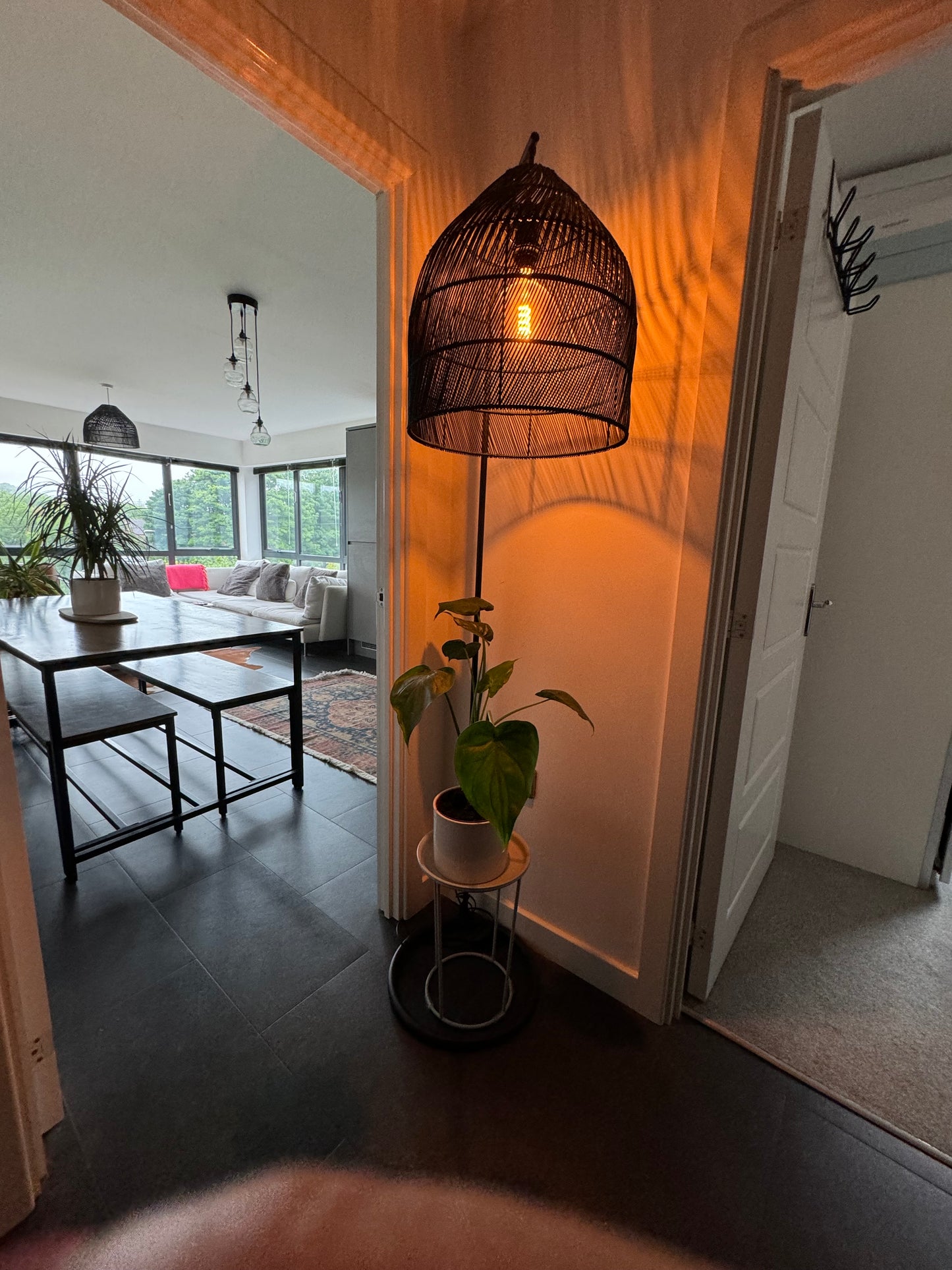 35 Edmunds Vale 2 Bed 2 Bath ｜全新装修现代河景公寓｜两居两卫｜步行可达杜伦大学商学院