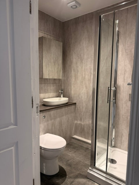 8 The Cathedrals, Durham
